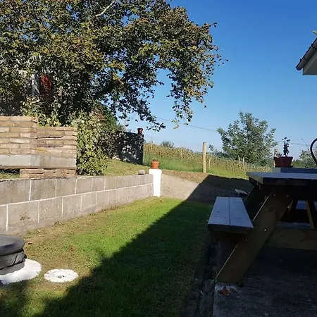 El Valle. Casa Independiente Con Jardin Privado